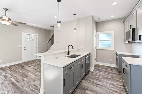 1107 Simmons St, Durham, NC 27701 photo 16