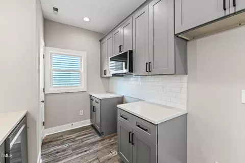 1107 Simmons St, Durham, NC 27701 photo 17