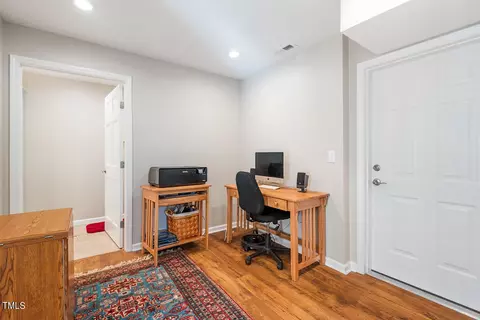 718 Duluth St, Durham, NC 27705 photo 32