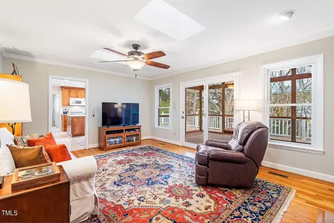 718 Duluth St, Durham, NC 27705 photo 6