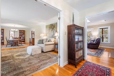 718 Duluth St, Durham, NC 27705 photo 3