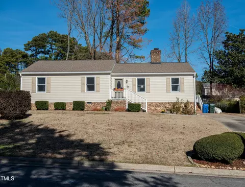 6905 Three Bridges Cir, Raleigh, NC 27613