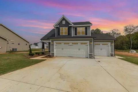 29 Bonnybrook Ct, Selma, NC 27576