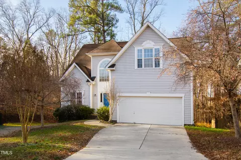 6810 Somerknoll Dr, Durham, NC 27713