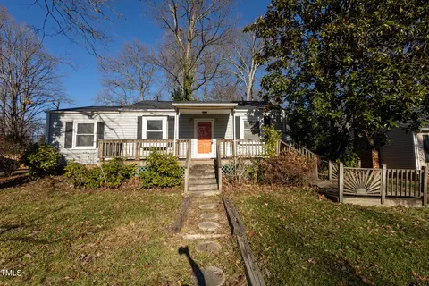 2726 Shady Lawn Dr, Greensboro, NC 27408