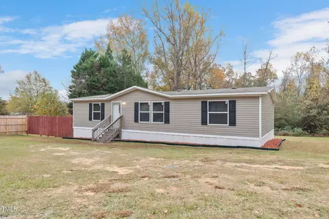 126 Ridge Rd, Angier, NC 27501 photo 3
