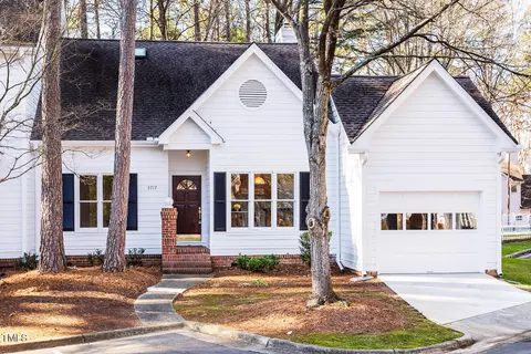 3717 Carnegie, Raleigh, NC 27612