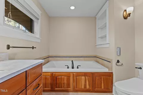 4917 Erwin Rd, Durham, NC 27707 photo 29