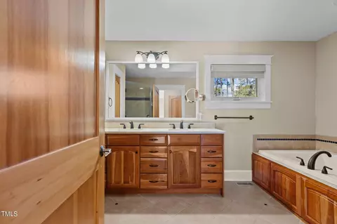 4917 Erwin Rd, Durham, NC 27707 photo 28