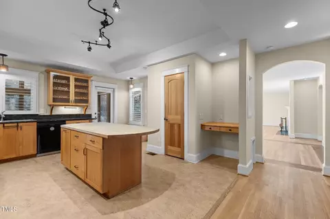 4917 Erwin Rd, Durham, NC 27707 photo 9