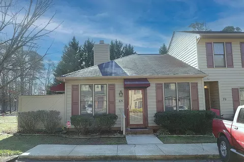 69 Stone Hill Ct, Durham, NC 27704