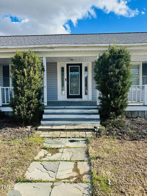 109 S Third St, Macclesfield, NC 27852