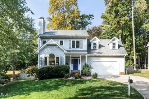104 Westport Dr, Cary, NC 27511
