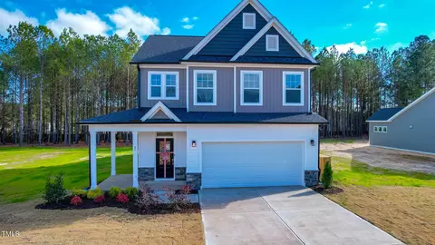 47 Beacon Hill Rd #SMITHFIELD FC, Lillington, NC 27546