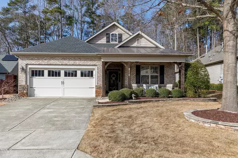 6115 Leesburg Ln, Raleigh, NC 27617