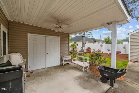 202 E D St, Erwin, NC 28339 photo 36