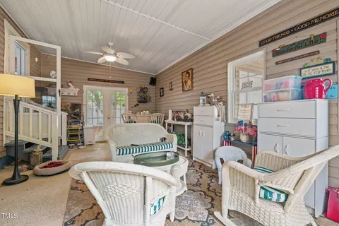 202 E D St, Erwin, NC 28339 photo 25