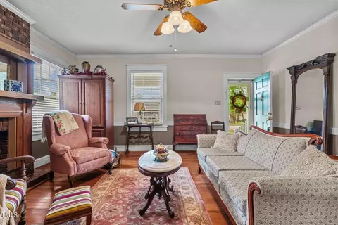202 E D St, Erwin, NC 28339 photo 6