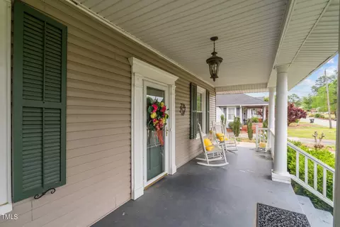 202 E D St, Erwin, NC 28339 photo 29