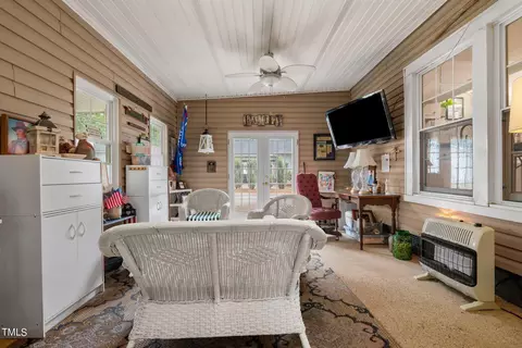 202 E D St, Erwin, NC 28339 photo 27