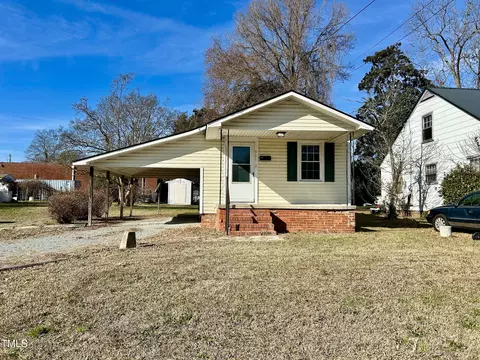 307 N Clinton Ave, Dunn, NC 28334