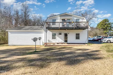 103 Winterlochen Dr, Dunn, NC 28334