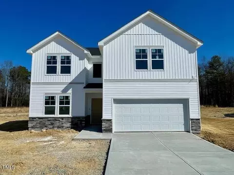 211 Queenstown Dr, Kenly, NC 27542