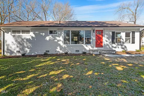 706 Friar Tuck Rd, Raleigh, NC 27610