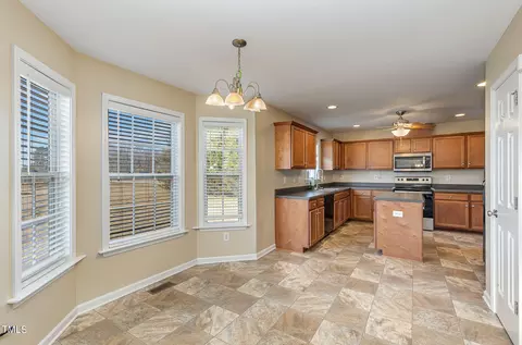 102 Lee Trace Dr, Smithfield, NC 27577 photo 5