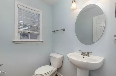 102 Lee Trace Dr, Smithfield, NC 27577 photo 9