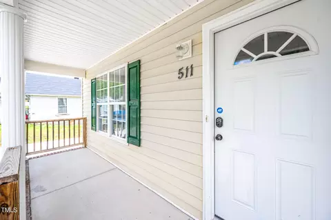 511 Sparella St, Durham, NC 27703 photo 2