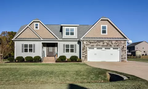 190 Nashville Dr, Archer Lodge, NC 27527
