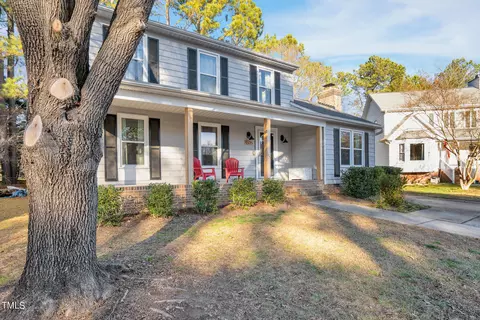 4605 Hollirose Pl, Raleigh, NC 27616