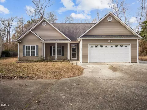 101 Spring Leaf, Jacksonville, NC 28540
