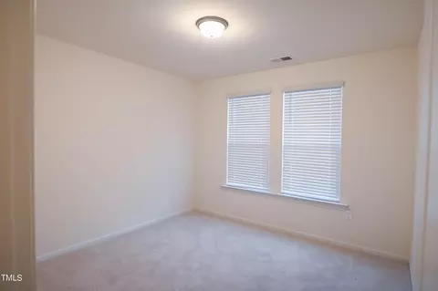 1002 Plath Dr, Durham, NC 27703 photo 5