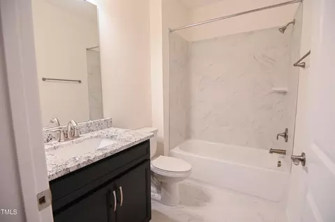 1002 Plath Dr, Durham, NC 27703 photo 8