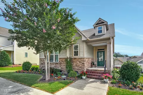813 Wildflower Ridge Rd, Wake Forest, NC 27587