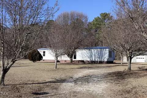 36 Bruce, Dunn, NC 28334