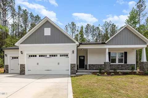 285 Red River Dr, Selma, NC 27576