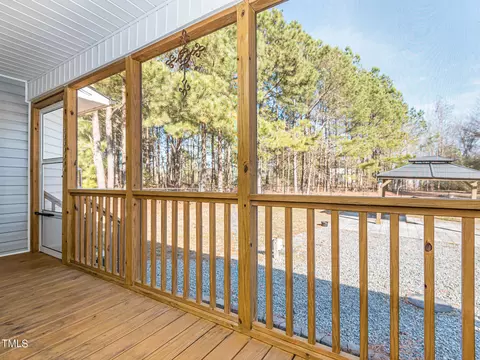 83 Foxhound Ct, Benson, NC 27504 photo 20