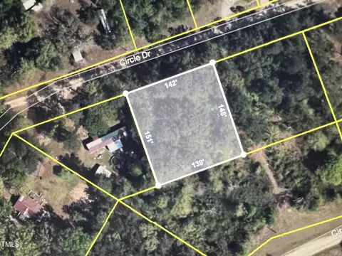 295 Circle, Vass, NC 28394
