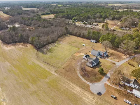 410 Eason St, Macclesfield, NC 27852 photo 17
