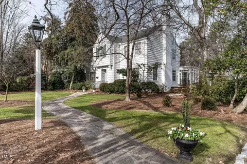 2409 Anderson Dr, Raleigh, NC 27608