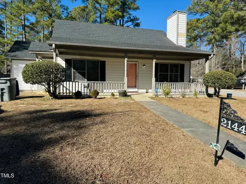 2144 Tanglewood Rd, Rocky Mount, NC 27804