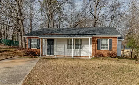 1205 Armstrong Cir, Raleigh, NC 27610