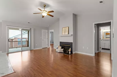 1122 Renshaw Ct, Cary, NC 27518