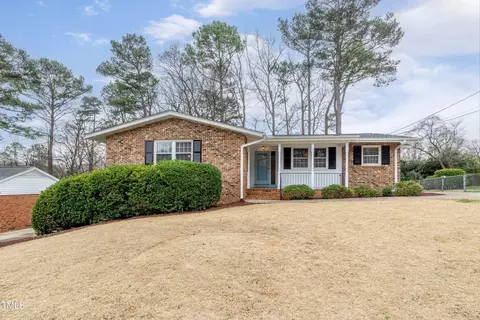 528 Harvard St, Raleigh, NC 27609