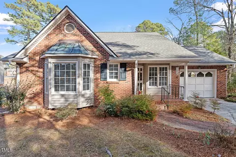 2510 Buckingham Dr, Sanford, NC 27330