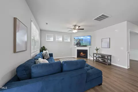 1302 Underbrush Dr, Durham, NC 27703 photo 5