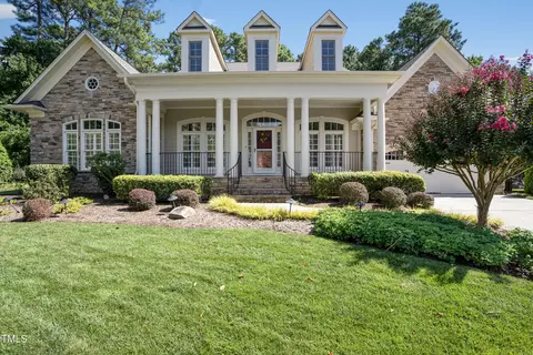 1413 Wildhurst Ln, Wake Forest, NC 27587